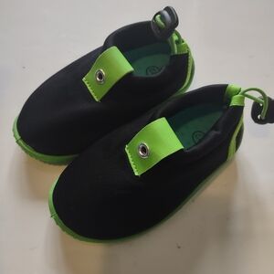 Children's water shoes size 6baby